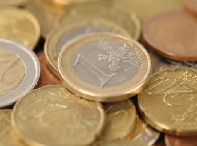 Vraciam sa zo zahraničia, mám nárok na dávku v nezamestnanosti? | vratmidan.sk
